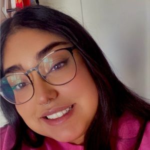 Meet your Posher, Reyna